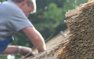 professional Crackthorn Corner thatchers